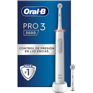 Cepillo de Dientes Eléctrico Oral-B Pro 3 3000 con Mango Recargable y 2 Cabezales, de Braun - Color Blanco