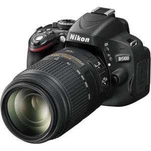 Nikon D5100 - Cámara réflex digital de 16 MP con pantalla de 3", objetivo(s) 18-300mm, grabación de video Full HD 1080p, color negro - Conjunto de objetivos AF-S DX 18-55 mm VR...